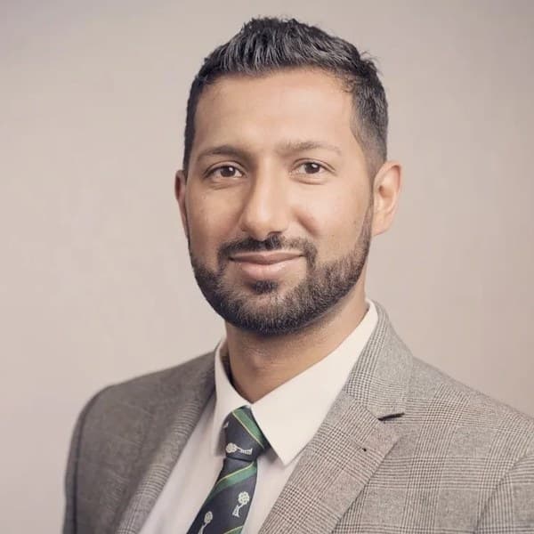 Osman Riaz